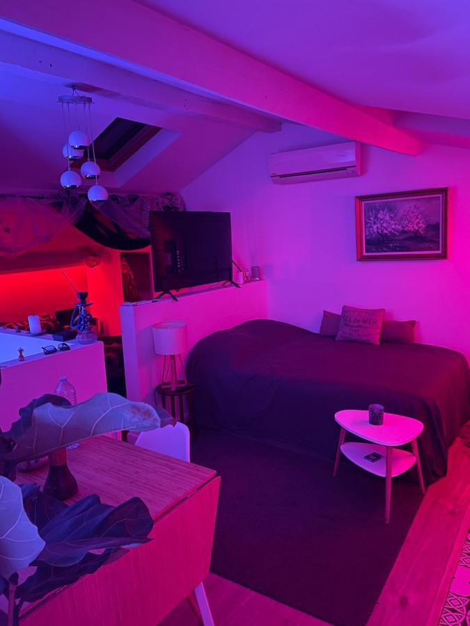 Beau Appartement Calme A Partager Марсель Экстерьер фото